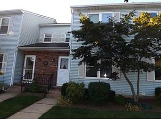 58 Dogwood Ct, Jamesburg, NJ 08831