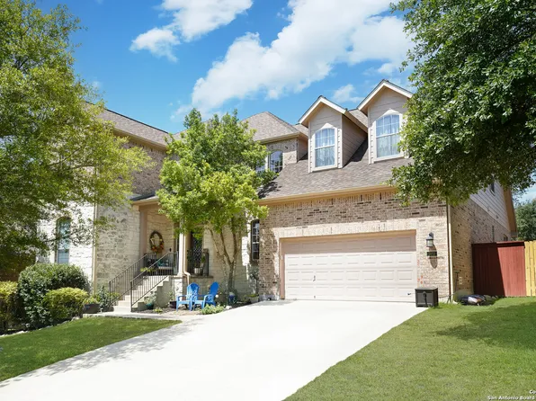 323 Waxberry Trl, San Antonio, TX 78256