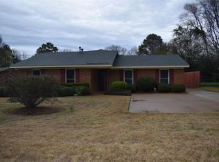 652 Williamson Rd, Montgomery, AL 36109