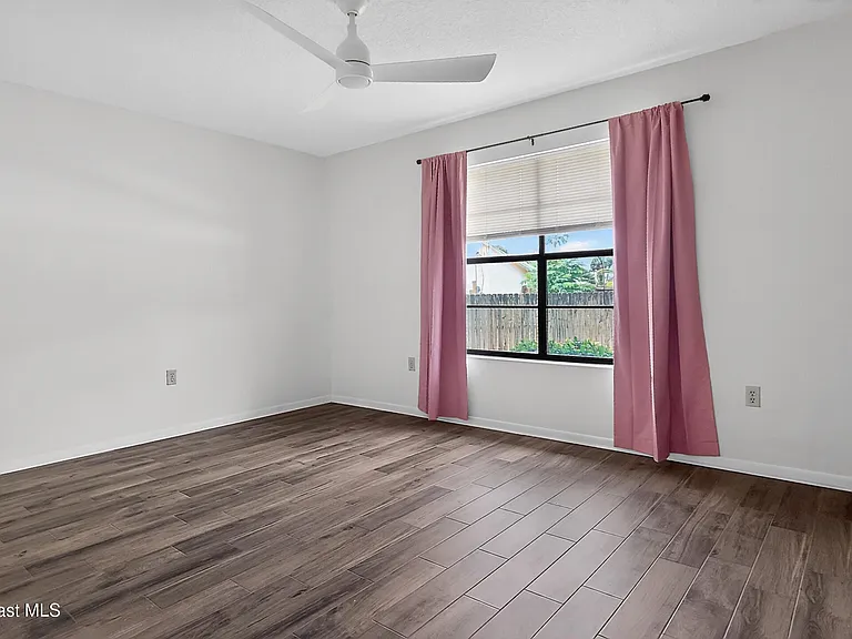 1141 Mast Ct SE — Photo 17