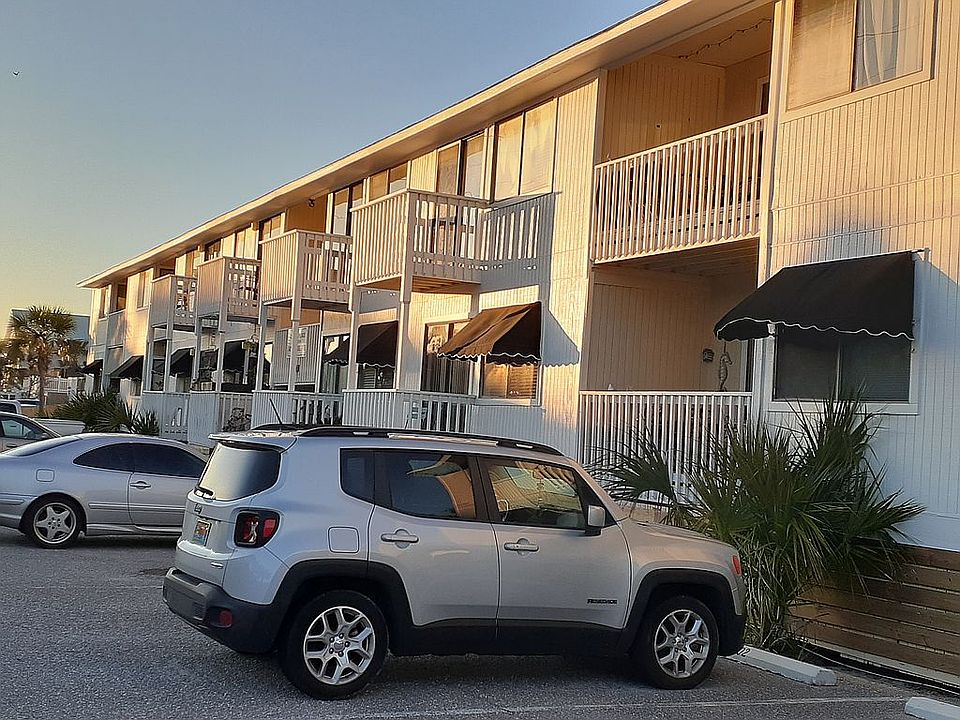 1st image of 445 Gulf Shore Dr Unit 102
