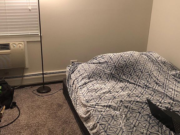 5th image of 1722 Poplar Pl APT 107
