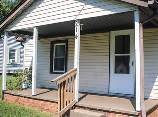 214 W Washington Ext, Mayodan, NC 27027