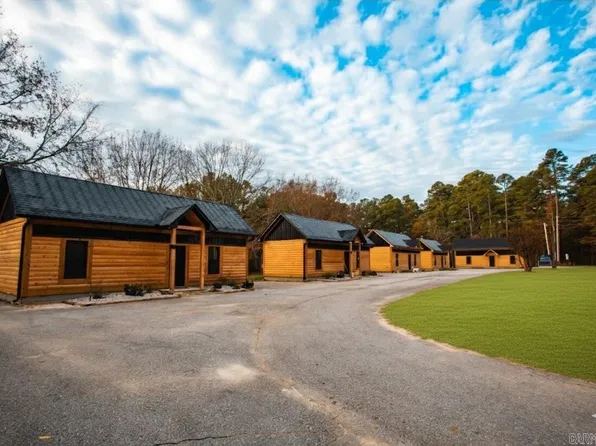 (undisclosed Address), Bismarck, AR 71929