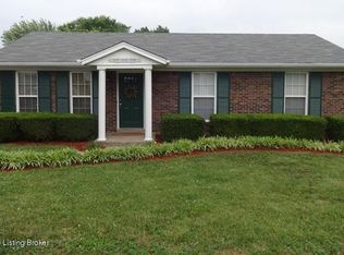 7219 Chestnut Tree Ln, Louisville, KY 40291