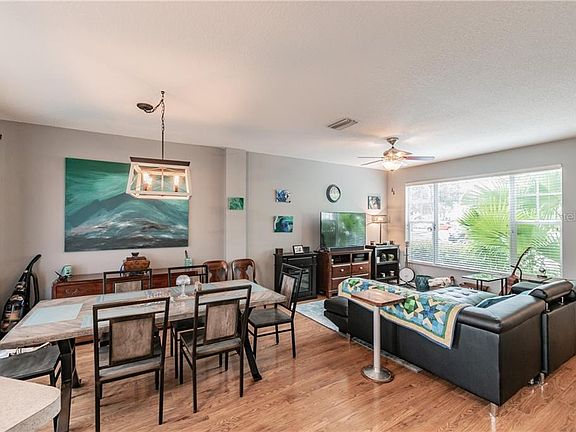 4th image of 12247 Country White Cir
