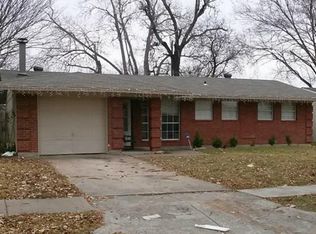 3916 Emerald Dr, Mesquite, TX 75150
