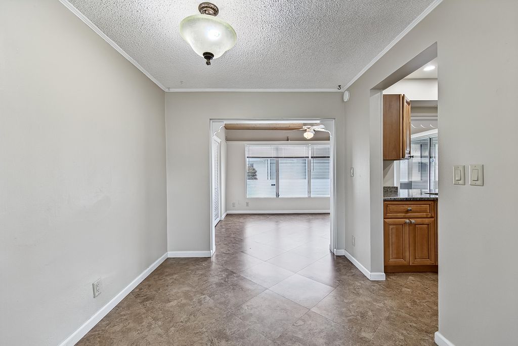 2581 E Golf Boulevard, photo 8