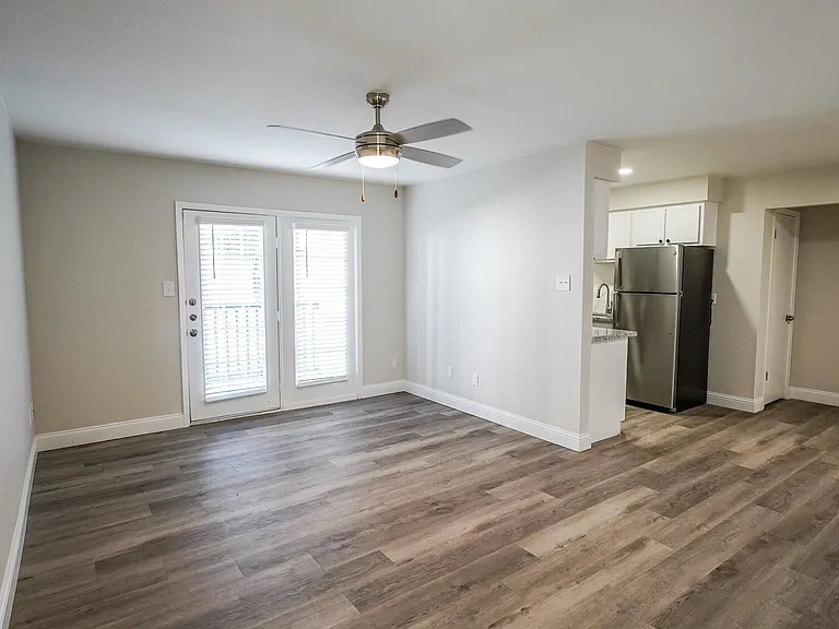 Haven at Briargrove — Photo 9