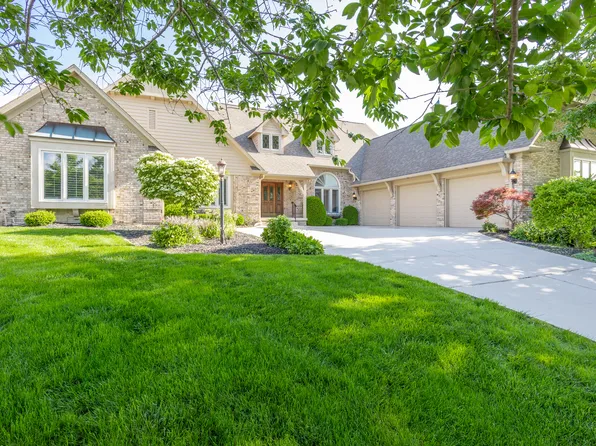 1850 Spruce Dr, Carmel, IN 46033