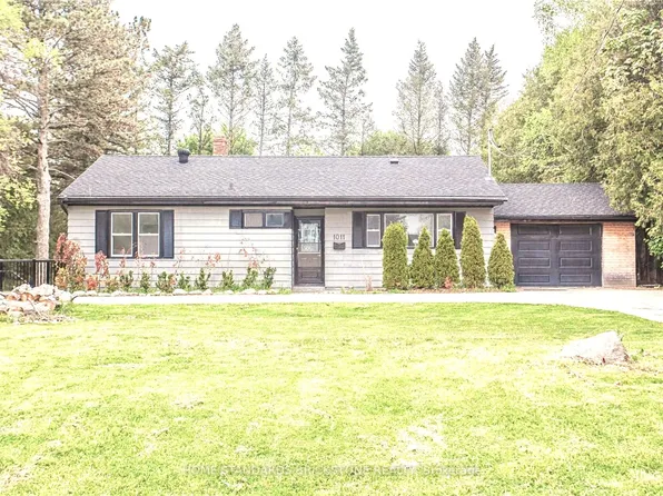 (undisclosed Address), Newmarket, ON L3Y 3C4
