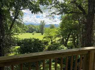 72 Golfview Dr, Franklin, NC 28734