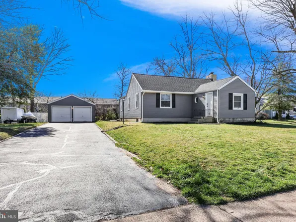 639 Barclay Ave, Morrisville, PA 19067
