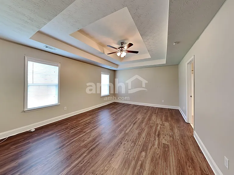 141 Bridgemill Dr — Photo 11