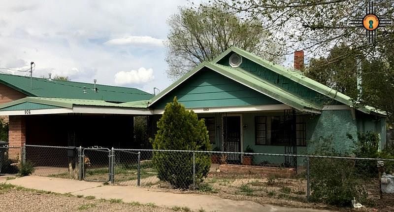 1st image of 906 Railroad Ave