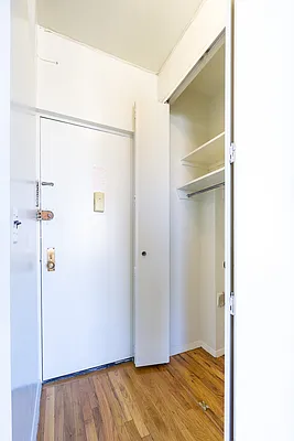 Rented by Compass | media 13