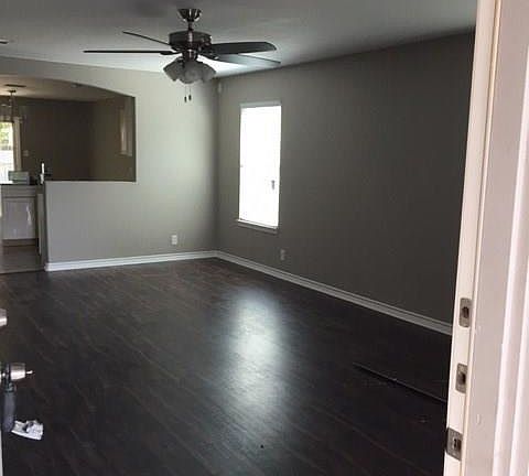 3rd image of 112 Stanford Dr