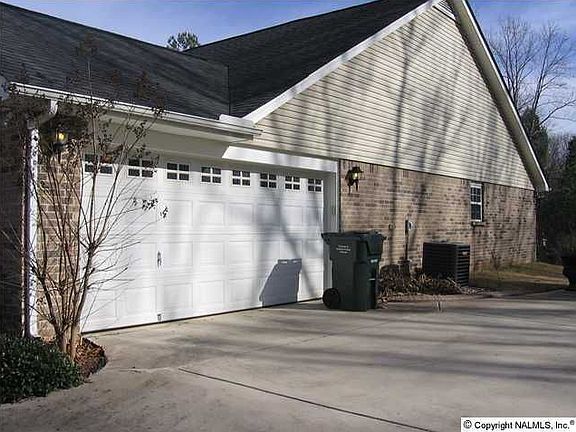 5th image of 161 Alderwood Dr