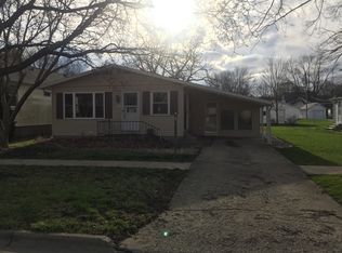 421 S Church St, Gibson City, IL