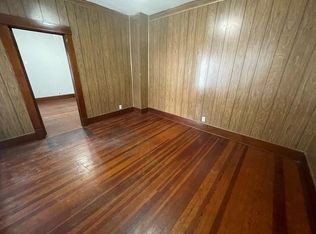 116 SW 2nd St #C, Newton, KS 67114