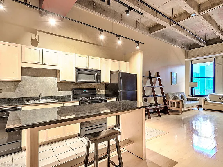 20 N State St #311 — Photo 13