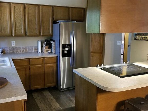 3rd image of 10520 N Humboldt Dr