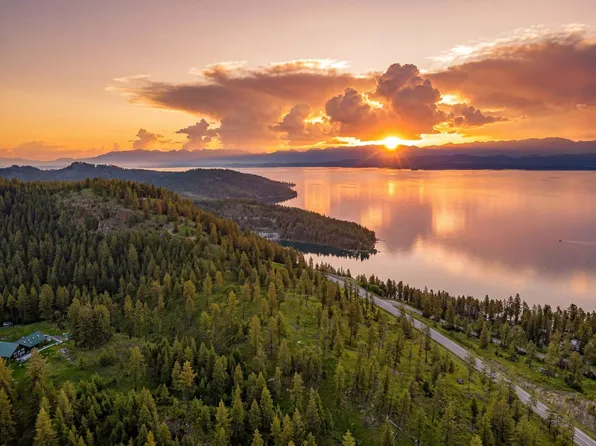 Waynona Way, Lakeside, MT 59922