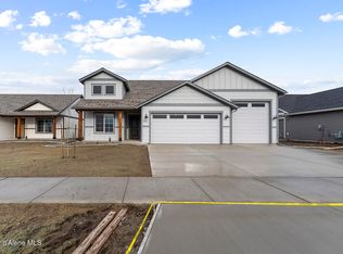 9041 W Swather Ave, Rathdrum, ID 83858