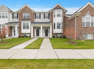 49561 Lantern Way, Canton, MI 48188