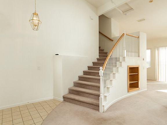 5th image of 3559 Velvet Leaf St