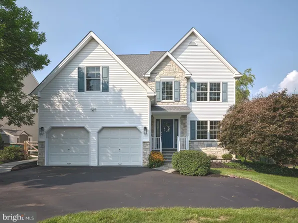 111 Hidden Ct, New Hope, PA 18938