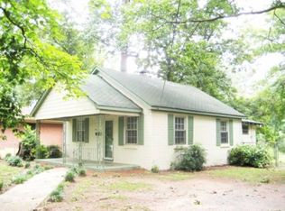 1810 Merry Oaks Rd, Charlotte, NC 28205