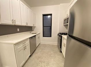 214 W 21st St APT 3C, New York, NY 10011