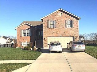 935 Crossbow Ln, Troy, OH