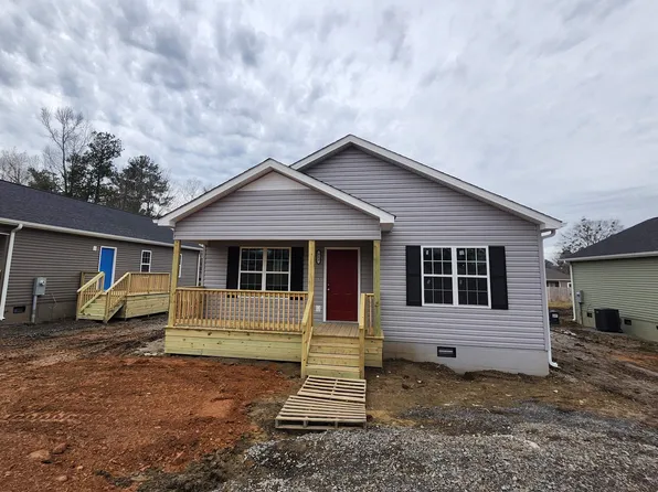303 W Railroad Ave NE, Hanceville, AL 35077