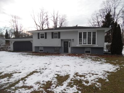 2570 Swanson Rd, Portage, IN, 46368