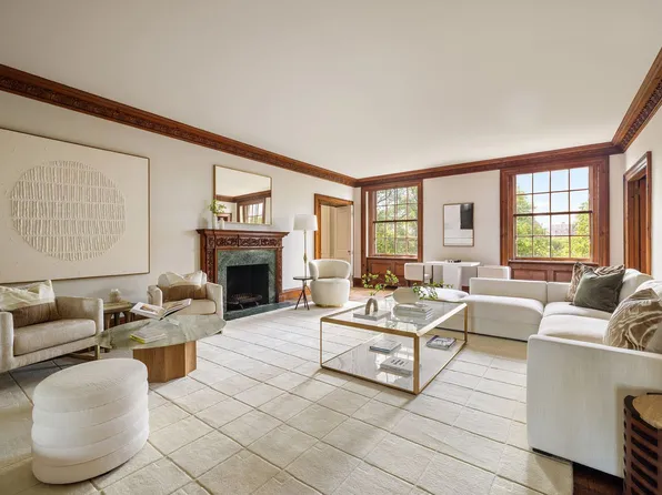 1120 Fifth Avenue image 1 of 16