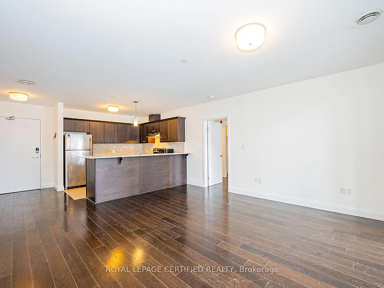 26 Wellington St #205 — Photo 20