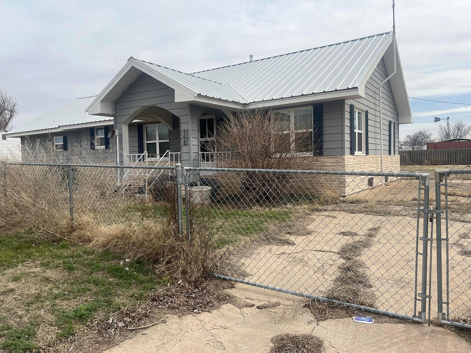 308 E Texas Ave, Darrouzett, TX 79024 Zillow