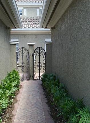 2nd image of 9270 Campanile Cir #19103