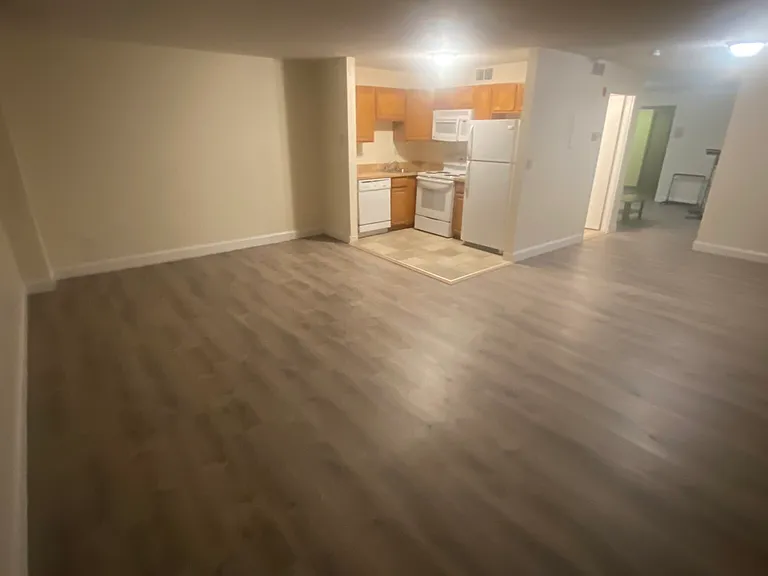 1088 Boylston St #8 — Photo 8