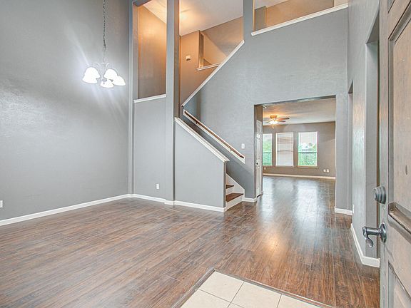 5th image of 7106 Still Haven Dr