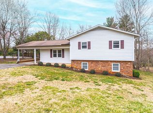 3 Power Dr, Granite Falls, NC 28630