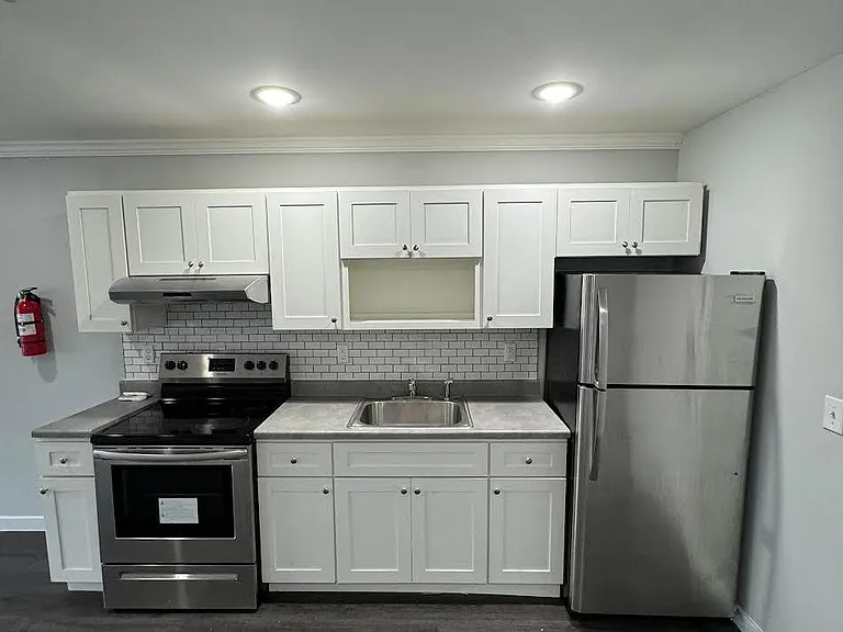 144 Fair St — Photo 10