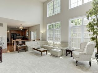 609 S Barton St, Arlington, VA 22204