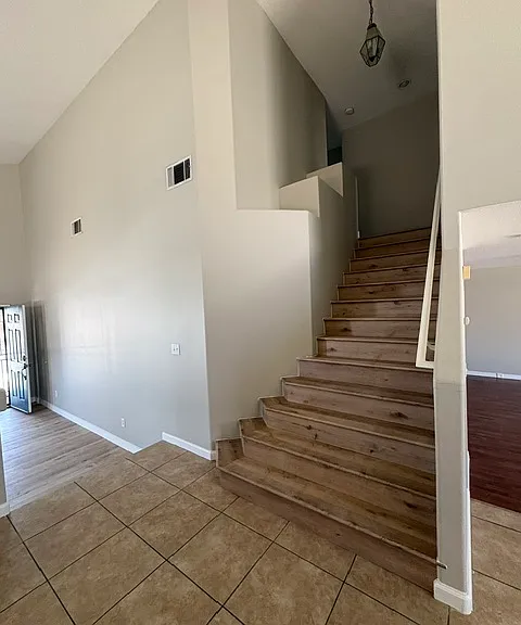 14848 Grasshopper Ct — Photo 18