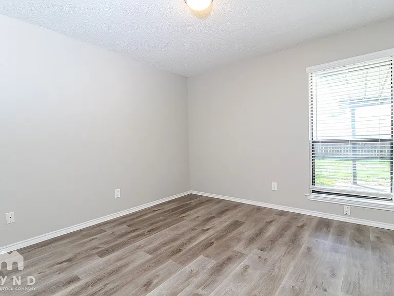 6602 Glen Falls Dr — Photo 13