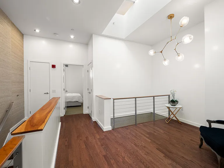 88 Kingston St #Penthouse 7C — Photo 17