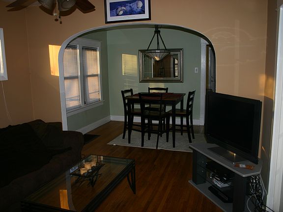 3rd image of 4093 Blow St