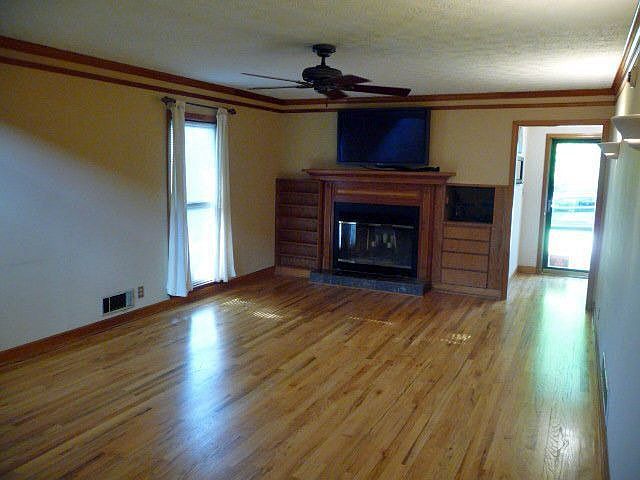 2nd image of 399 Grant Park Pl SE